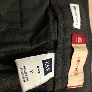 Gap stretch crop pants in grey